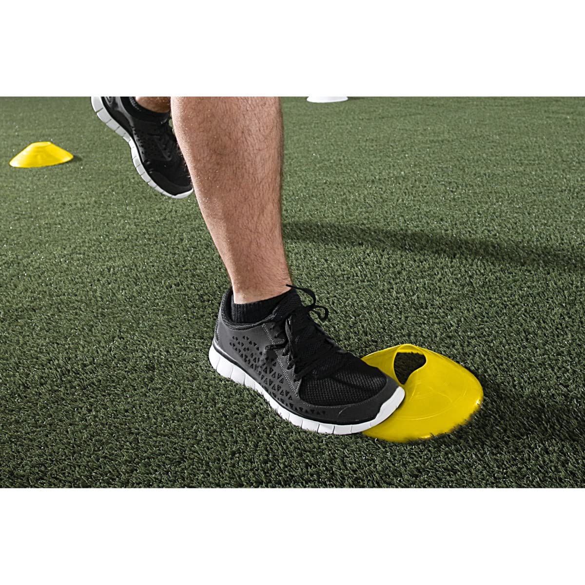 SKLZ Agility 2-Inch High-Visibility Cones for Training and Drills , Set of 20